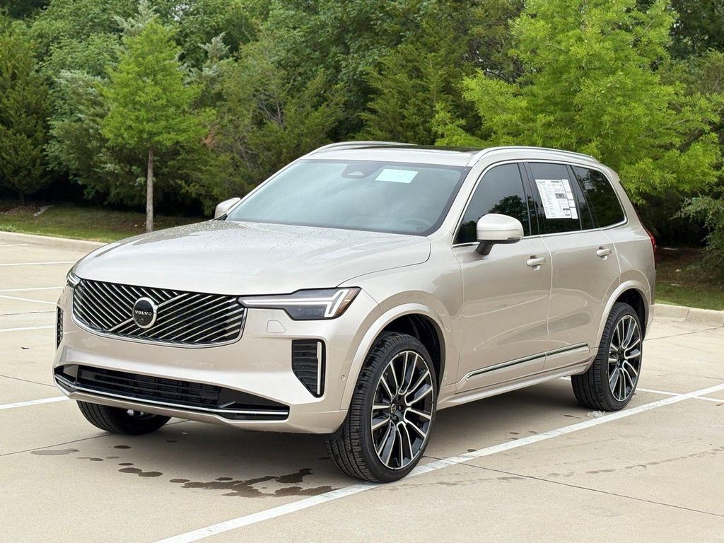 New 2026 Volvo XC90 B6 Plus 7-Seater