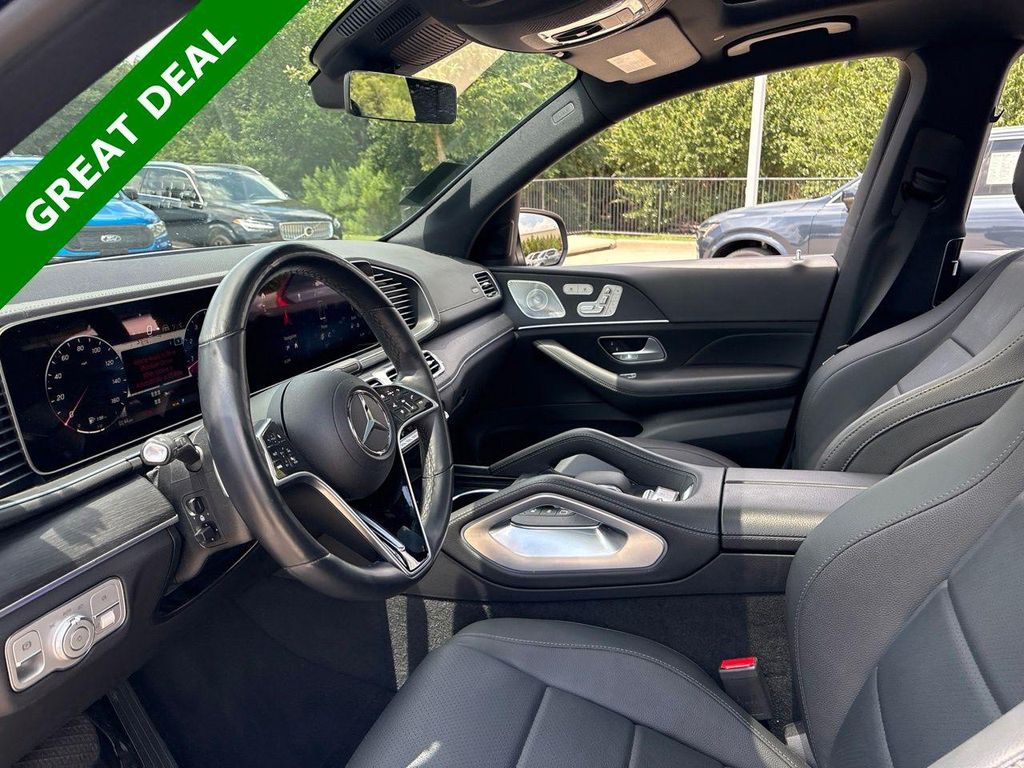 2025 Mercedes-BENZ GLS 缩略图 19