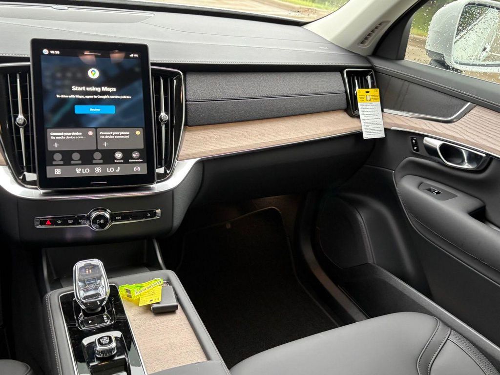 2026 Volvo XC90 B6 PLUS 7-SEATER — миниатюра 11