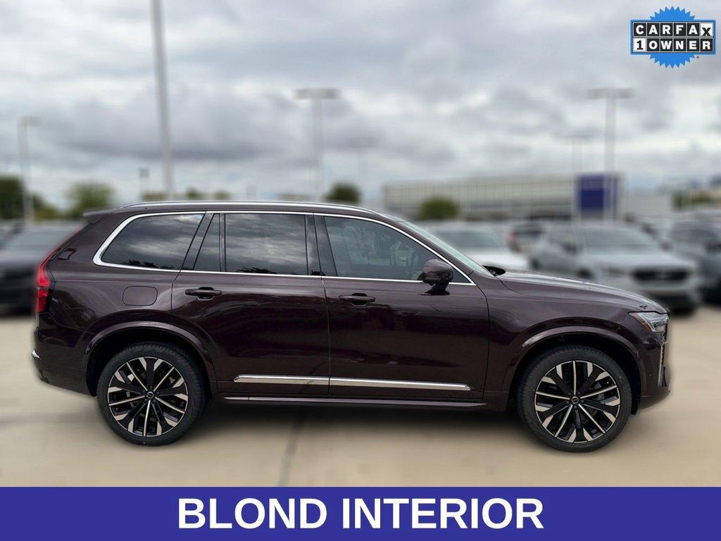 2025 Volvo XC90 PLUG-IN HYBRID T8 ULTRA 照片 4
