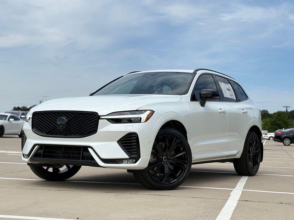 New 2026 Volvo XC60 B5 Ultra Black Edition