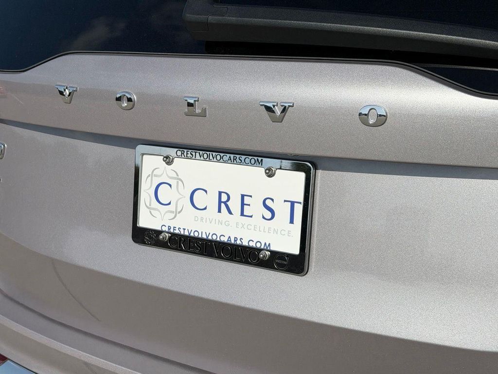 2026 Volvo XC90 PLUG-IN HYBRID T8 CORE 照片 8