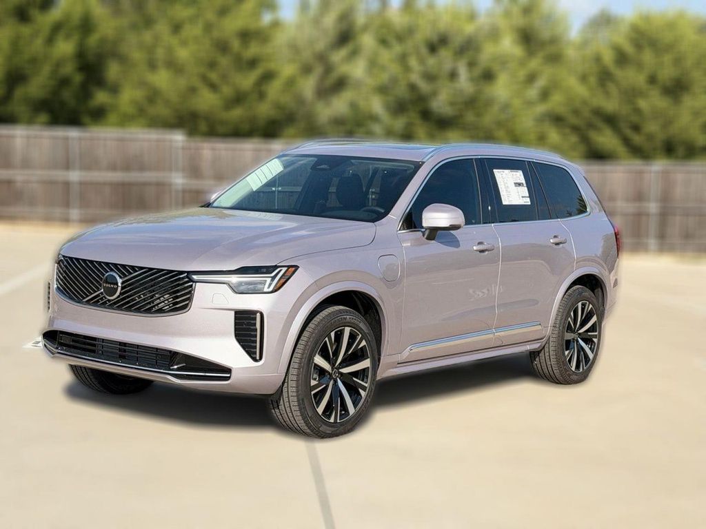2026 Volvo XC90 PLUG-IN HYBRID T8 CORE 照片 2