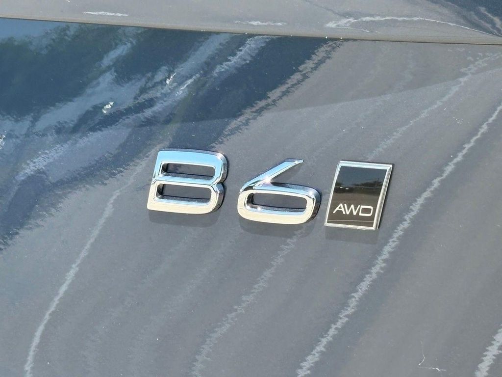 2026 Volvo XC90 B6 ULTRA DARK THEME 7-SEATER 照片 5
