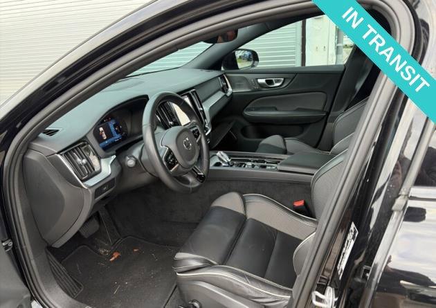 2024 Volvo S60 B5 Plus Black Edition