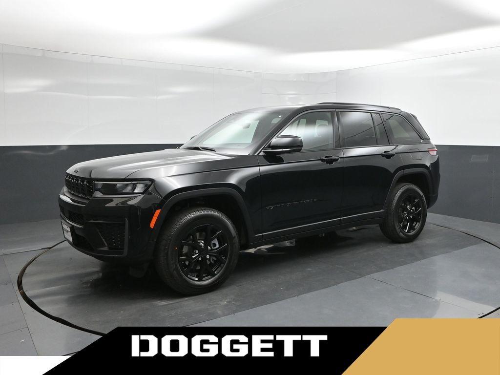New 2026 Jeep Grand Cherokee Laredo