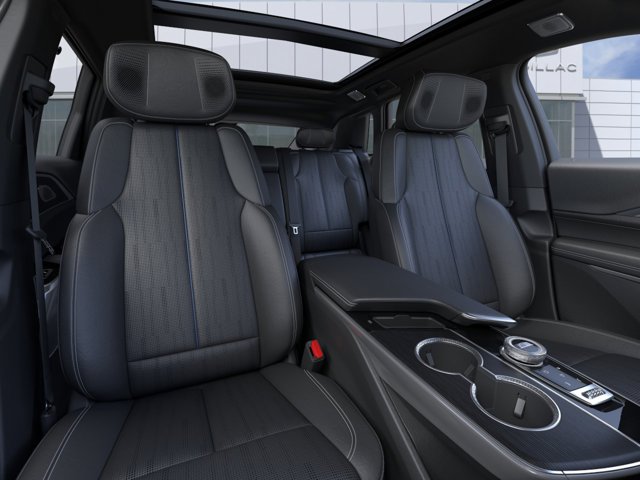 صورة 16 لـ 2026 Cadillac LYRIQ PREMIUM SPORT