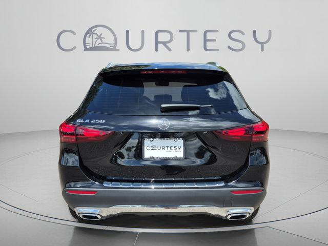 صورة 5 لـ 2026 Mercedes-BENZ GLA