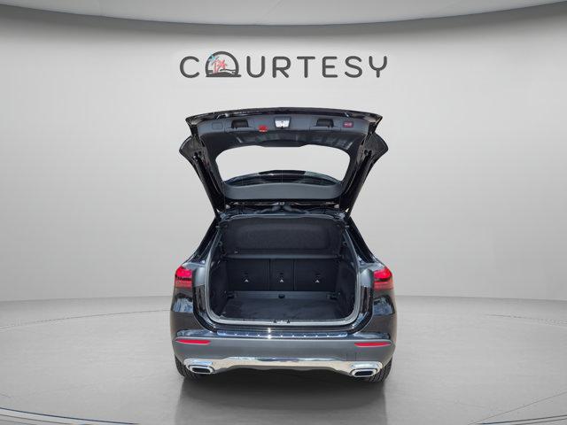 صورة 10 لـ 2026 Mercedes-BENZ GLA