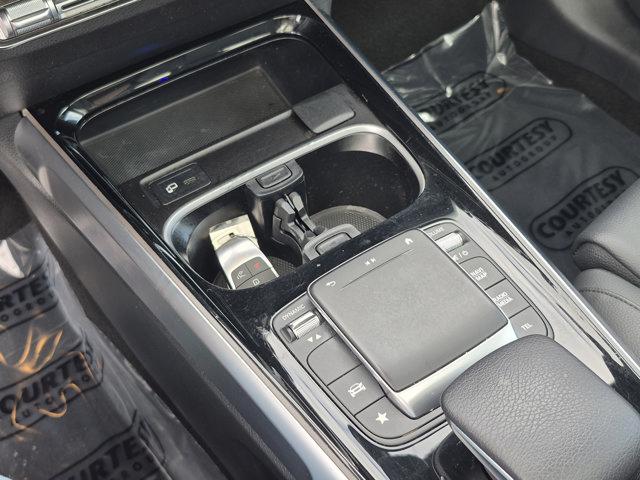 2023 Mercedes-BENZ GLB — миниатюра 28