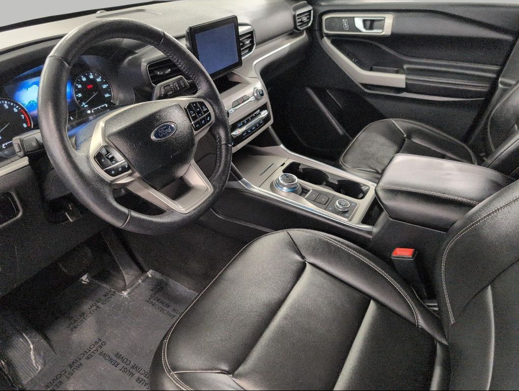 2024 FORD EXPLORER XLT 缩略图 17