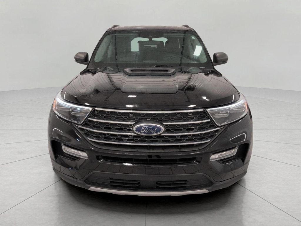 صورة 3 لـ 2024 FORD EXPLORER XLT
