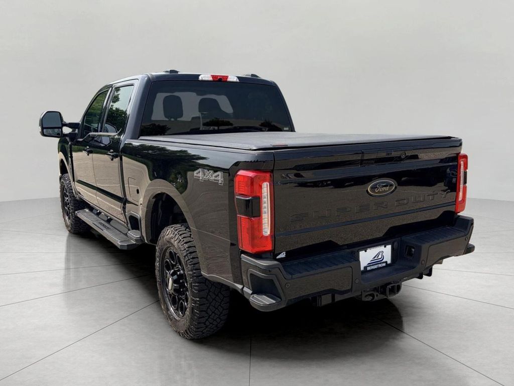 2025 FORD F-350 XLT 照片 7