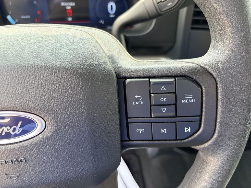 2025 FORD F-350 XLT 缩略图 15