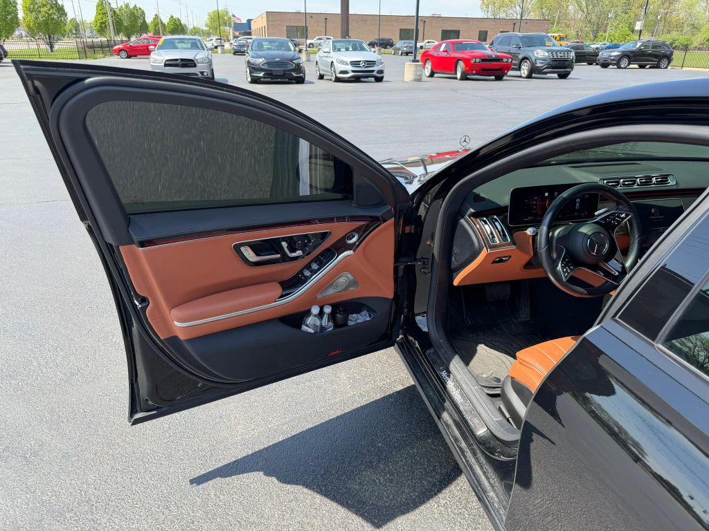 MERCEDES-BENZ S-CLASS - 8