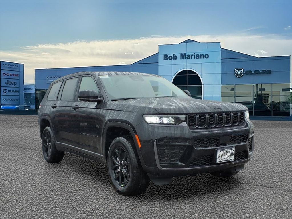 New 2026 Jeep Grand Cherokee L Altitude