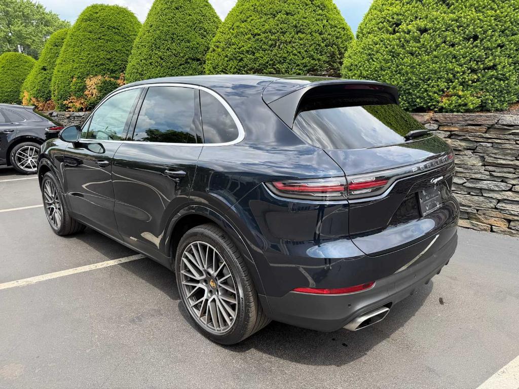 صورة 3 لـ 2023 Porsche CAYENNE