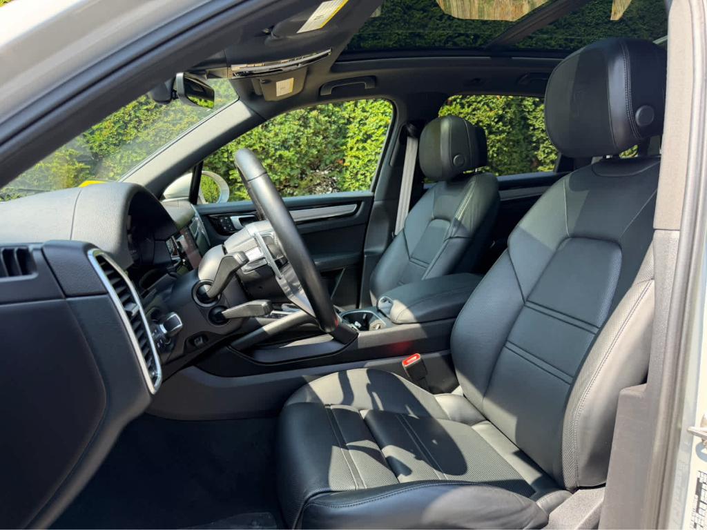 2022 Porsche CAYENNE PLATINUM EDITION — фото 15