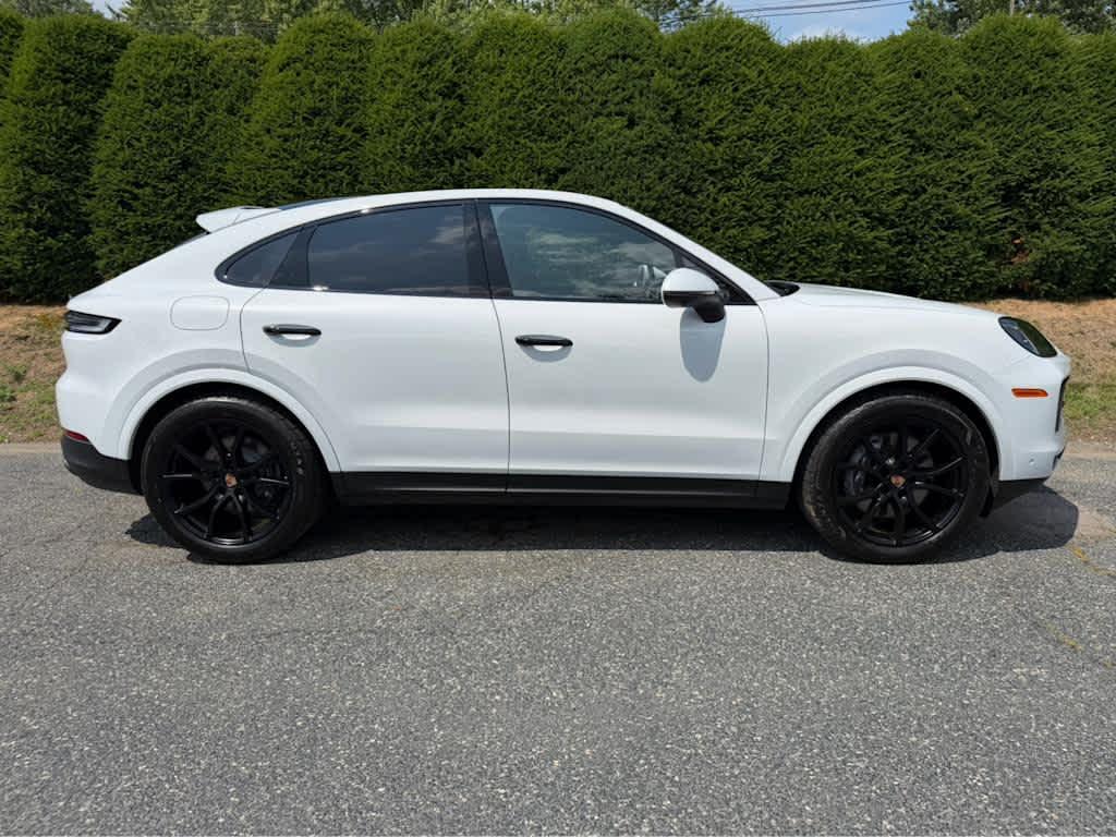 صورة 6 لـ 2026 Porsche CAYENNE AWD
