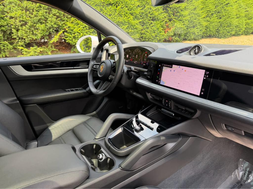 2026 Porsche CAYENNE AWD 缩略图 19