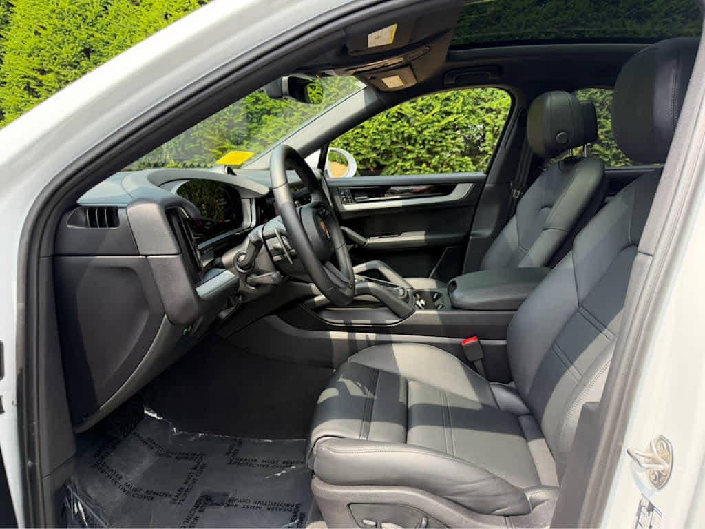 صورة 4 لـ 2026 Porsche CAYENNE AWD
