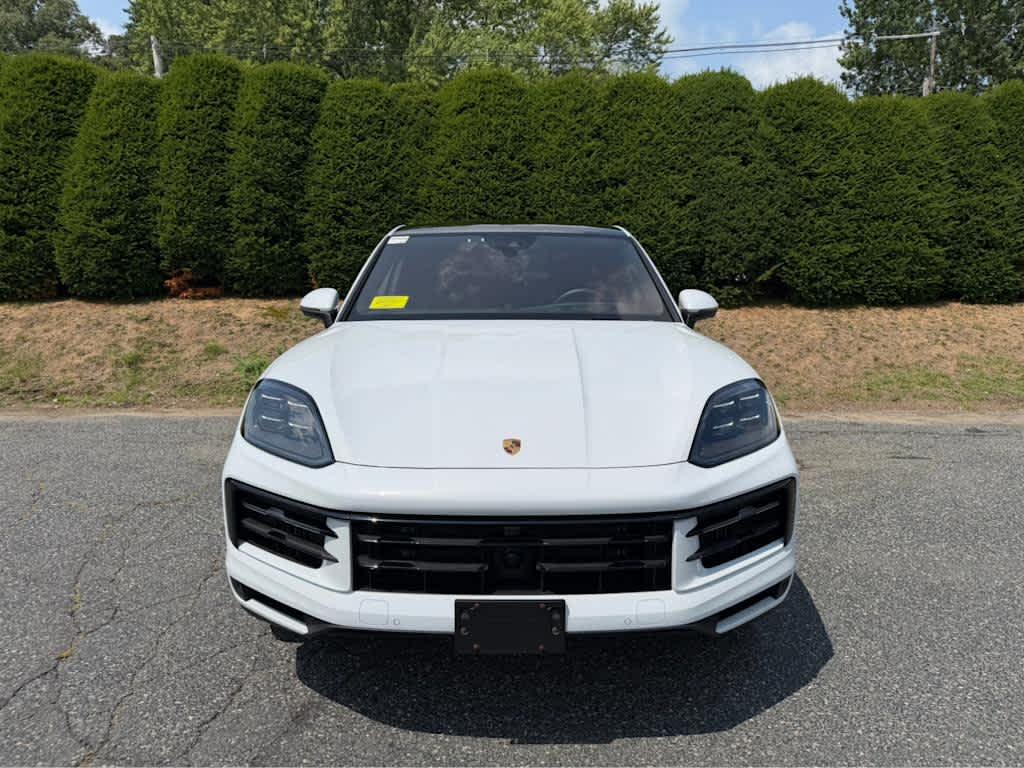 صورة 8 لـ 2026 Porsche CAYENNE AWD