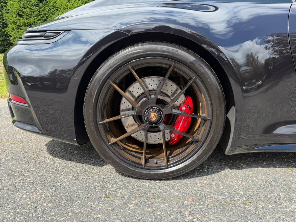 صورة 11 لـ 2026 Porsche 911 CARRERA 4 GTS