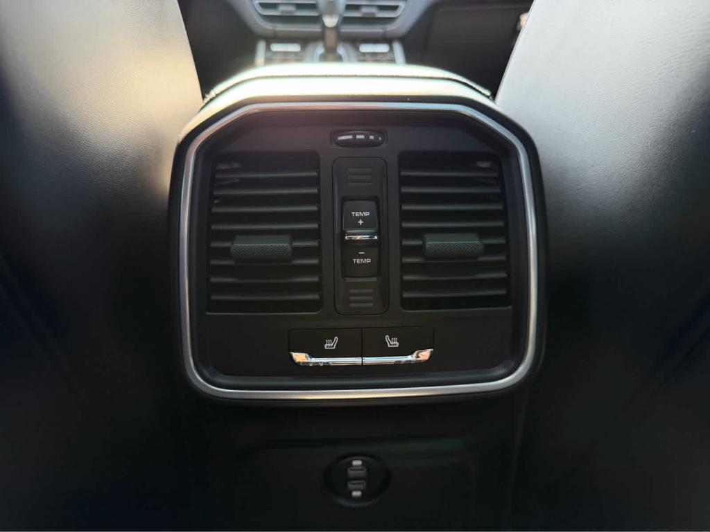 2026 Porsche MACAN 缩略图 31