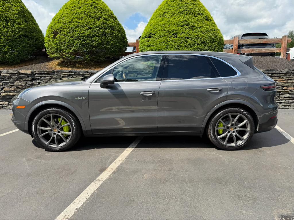 PORSCHE CAYENNE - 2