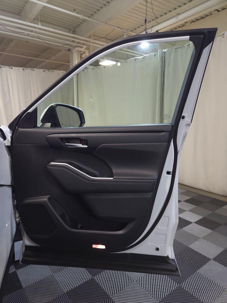 TOYOTA HIGHLANDER - 5