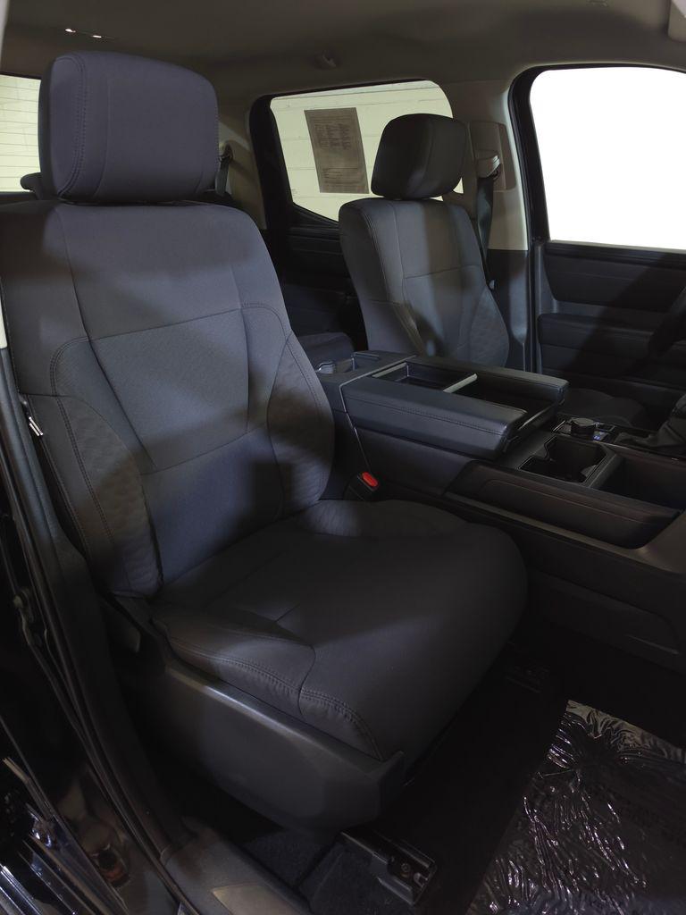 2024 Toyota TUNDRA SR5 photo 8