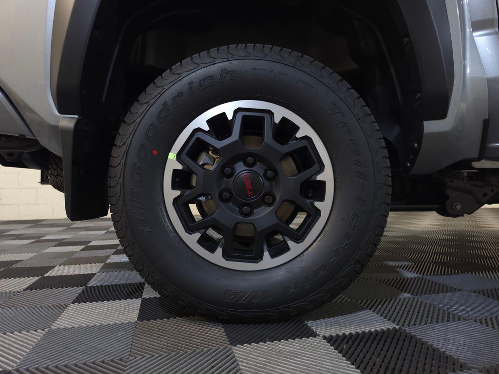2026 Toyota TACOMA TRD OFF-ROAD photo 10