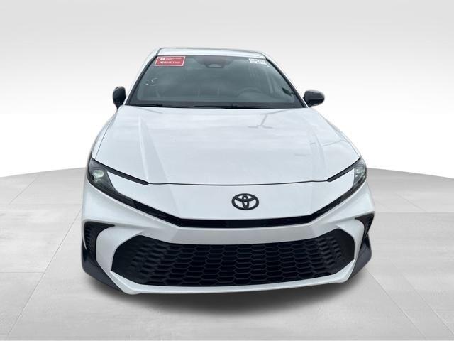 TOYOTA CAMRY - 10