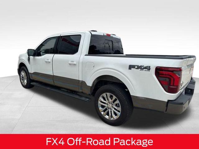 FORD F-150 KING RANCH - 3