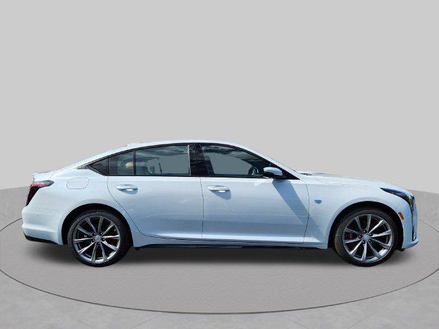 2026 Cadillac CT5 SPORT — миниатюра 6