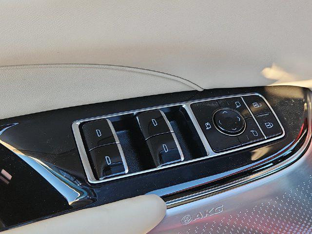 صورة مصغرة 12 لـ 2026 Cadillac LYRIQ V PREMIUM