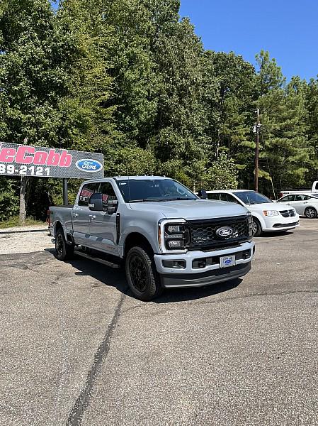 New 2027 Ford F-250 Lariat