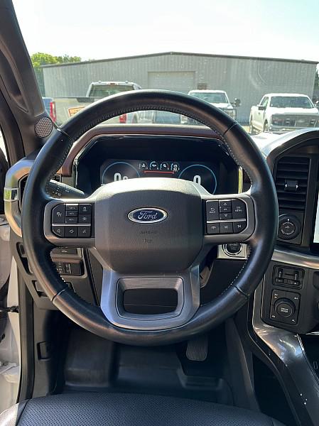 FORD F-150 LARIAT - 9