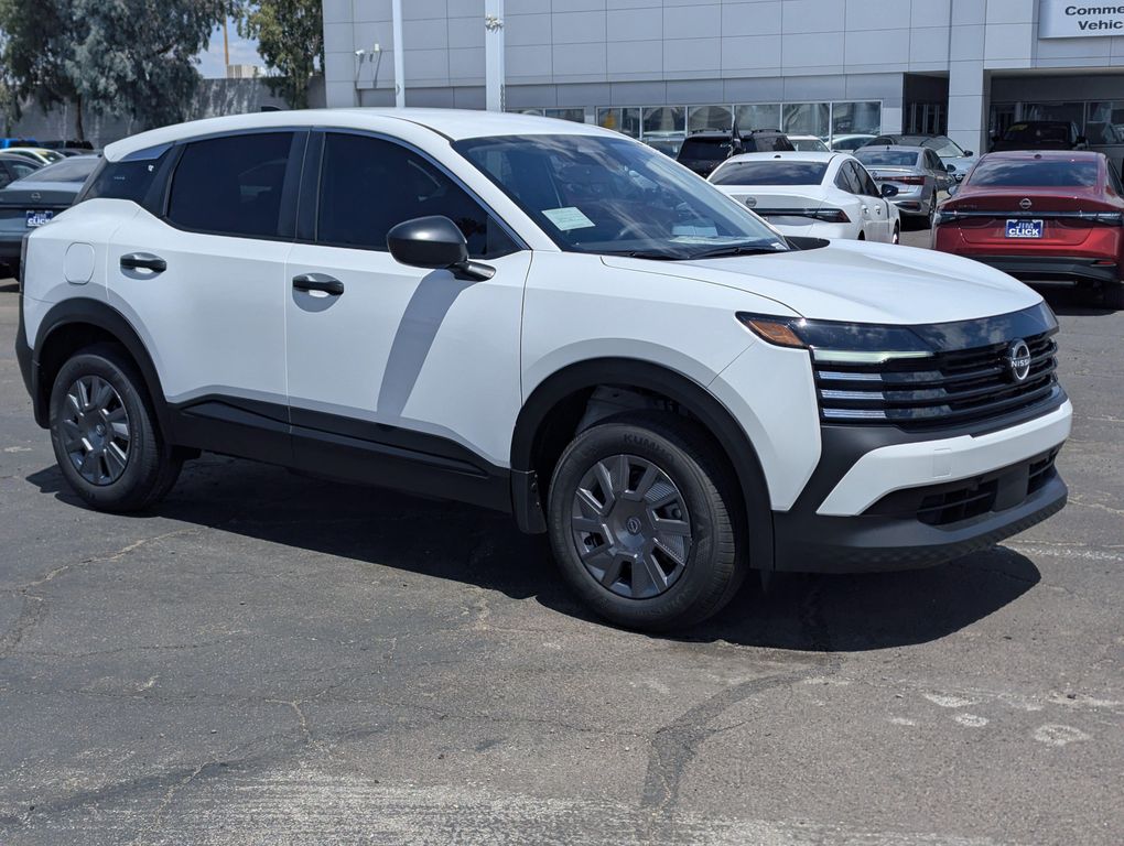 New 2026 Nissan Kicks S