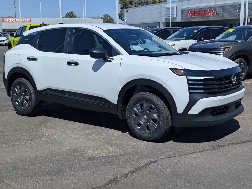 New 2026 Nissan Kicks S