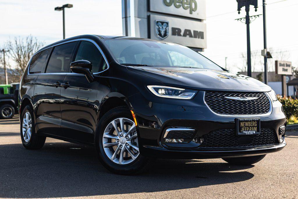 New 2026 Chrysler Pacifica L