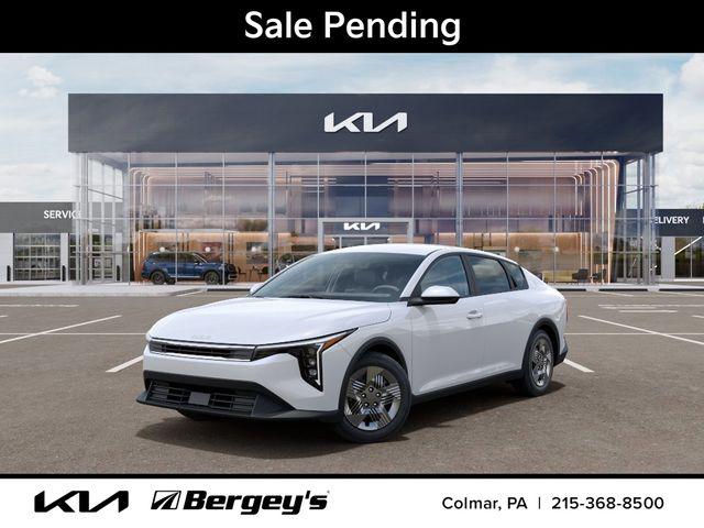 New 2026 Kia K4 LX