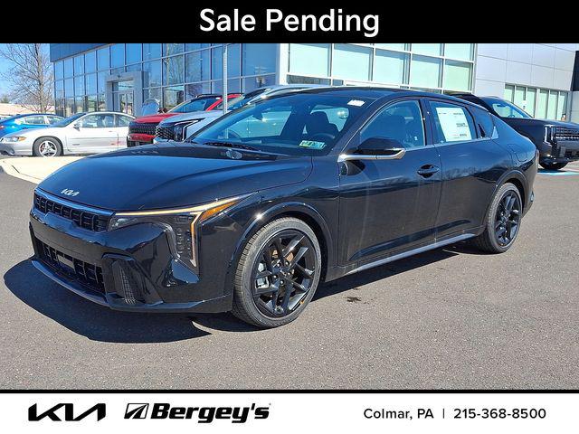 New 2025 Kia K4 GT-Line Turbo