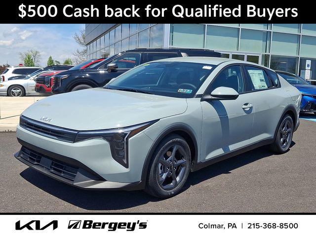 New 2026 Kia K4 LXS