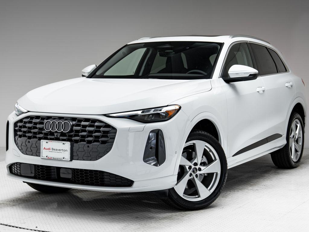 New 2025 Audi Q5 Premium Plus TFSI quattro S tronic