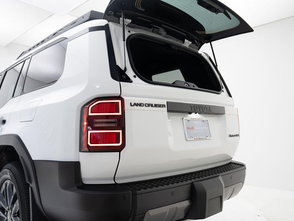 صورة مصغرة 37 لـ 2025 Toyota LAND CRUISER BASE