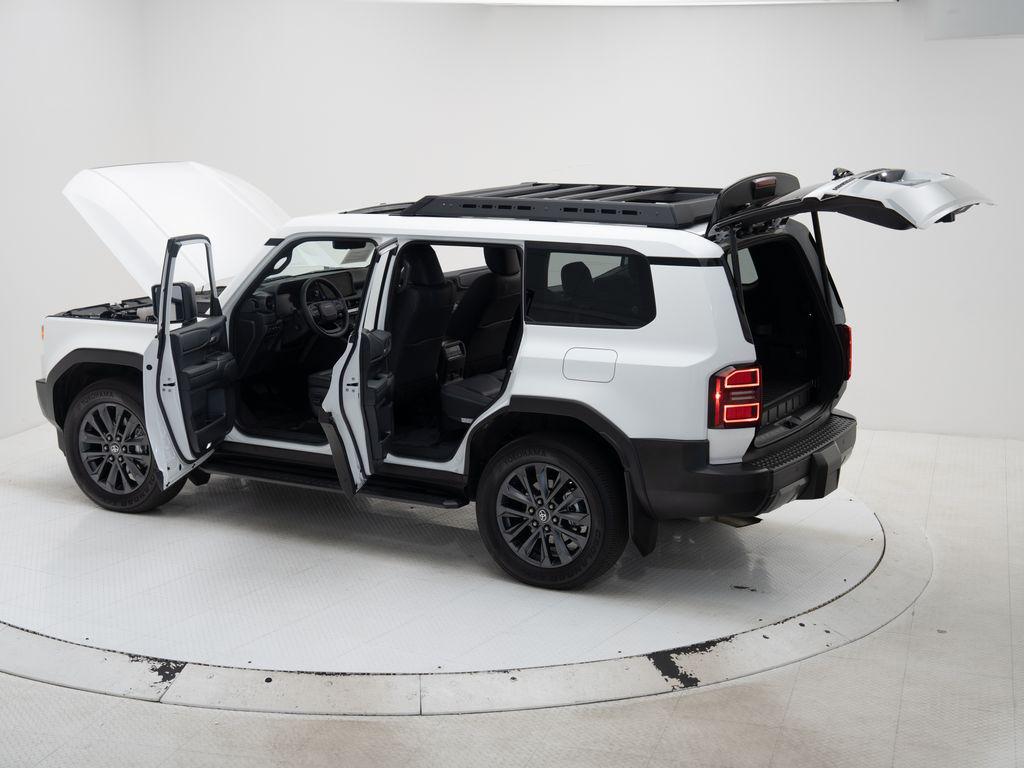 صورة مصغرة 36 لـ 2025 Toyota LAND CRUISER BASE