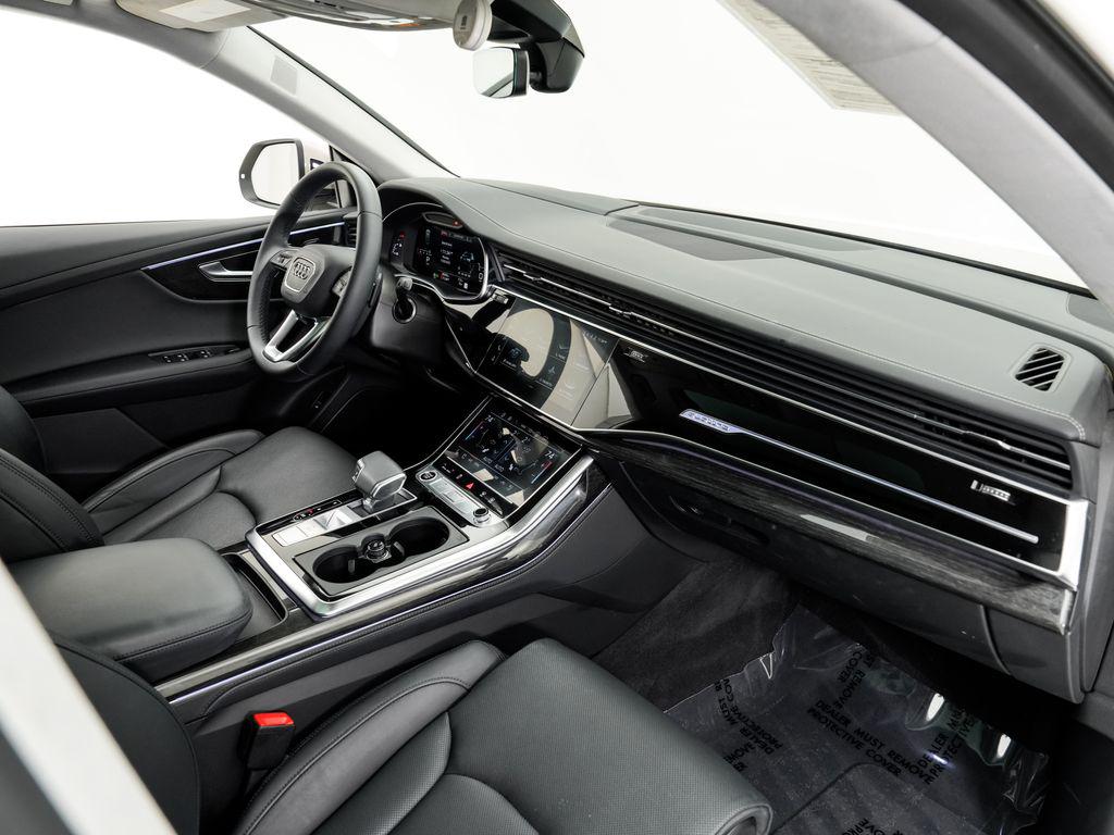 2023 AUDI Q8 55 PRESTIGE — миниатюра 21