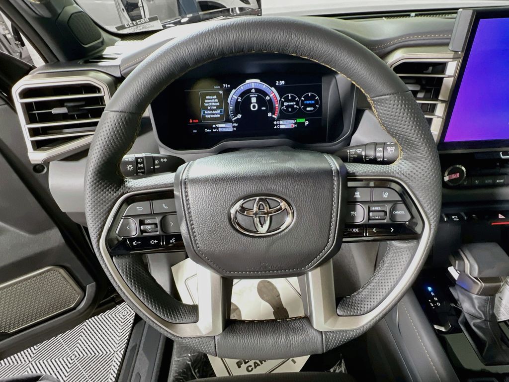 2026 Toyota SEQUOIA CAPSTONE — фото 10