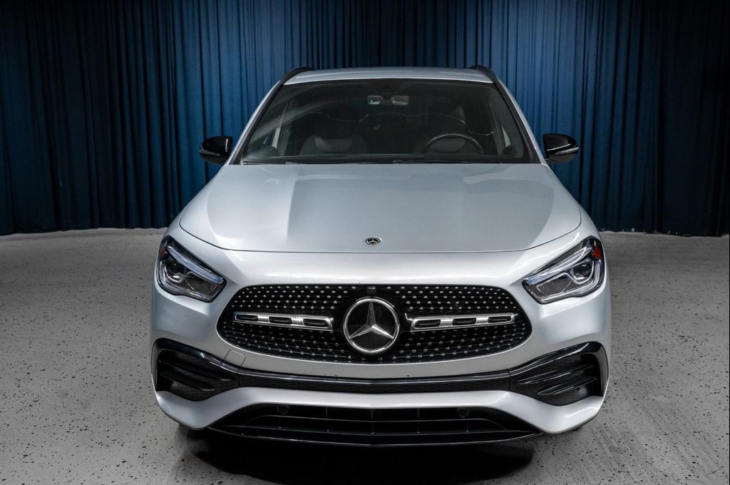 MERCEDES-BENZ GLA-CLASS - 2